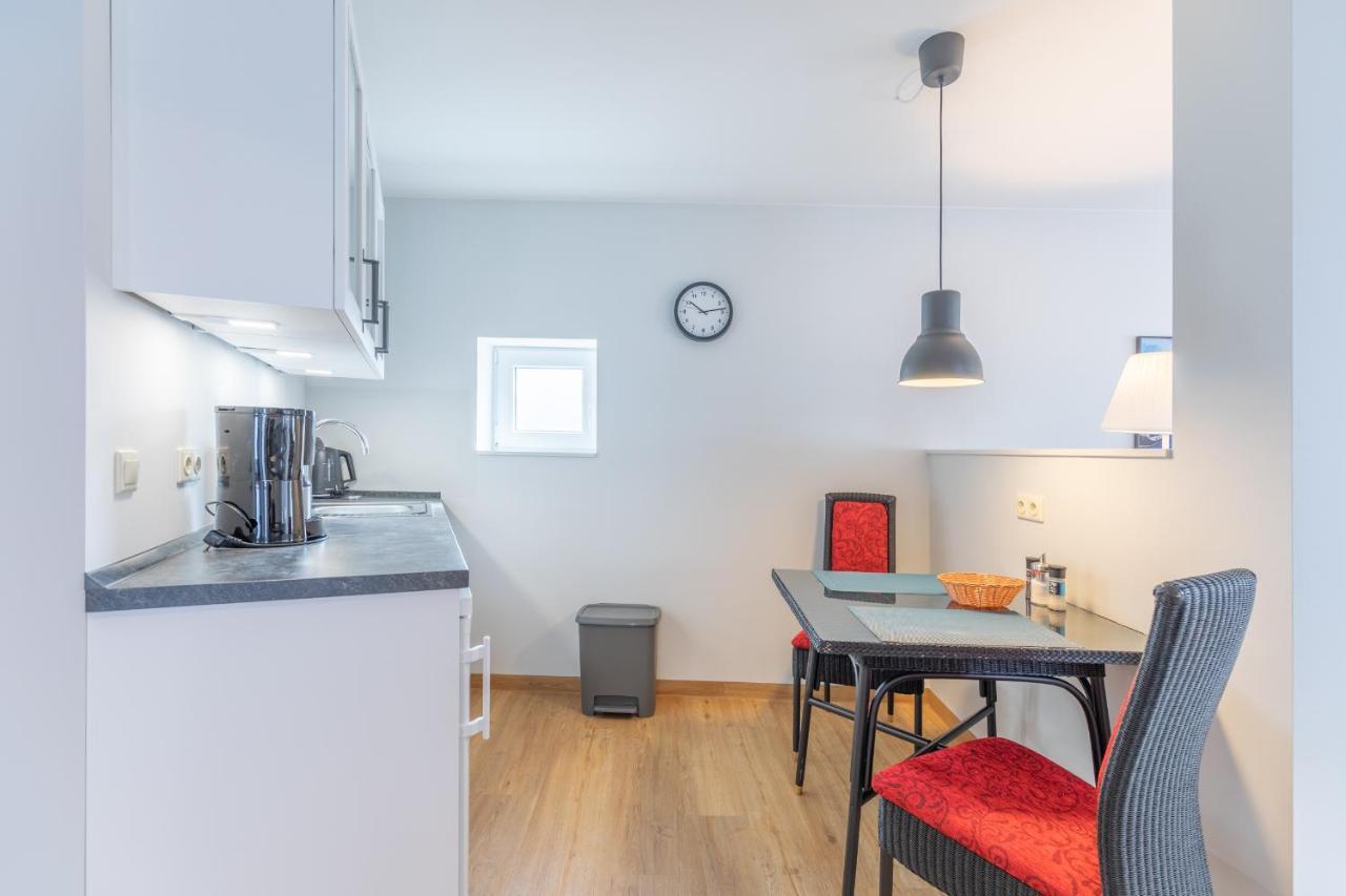 Ferienwohnung Fietes Kajüte Husum  Exterior foto